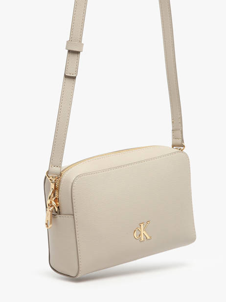 Cross Body Tas Sculpted Gerecycleerd Polyester Calvin klein jeans Beige sculpted 4K3162G ander zicht 1